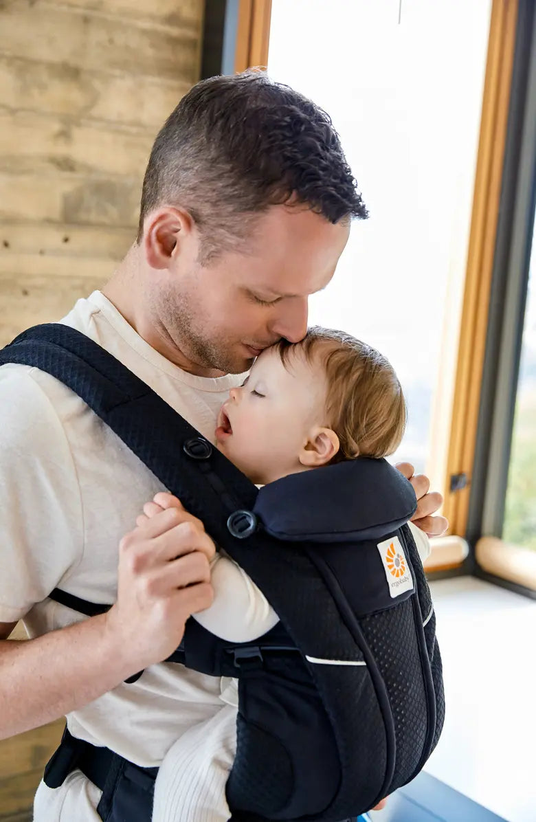 Ergobaby Omni Breeze Carrier